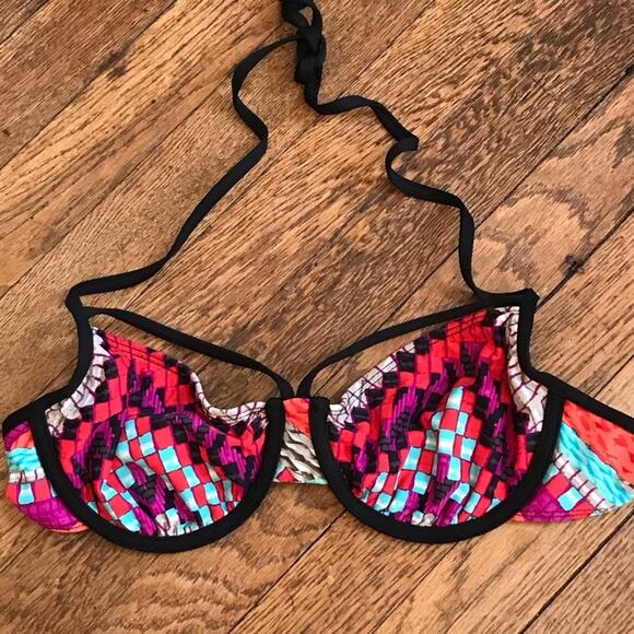 The Bikini Lab L bikin checker abstract pattern red black blue beach summer - Picture 2 of 10